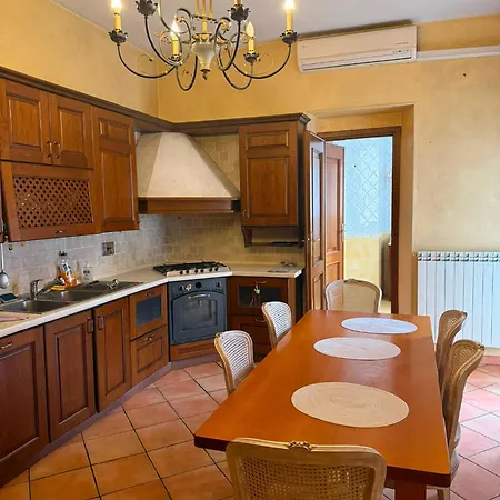 The Gateway At Cozy In Torino * Borgofranco d'Ivrea